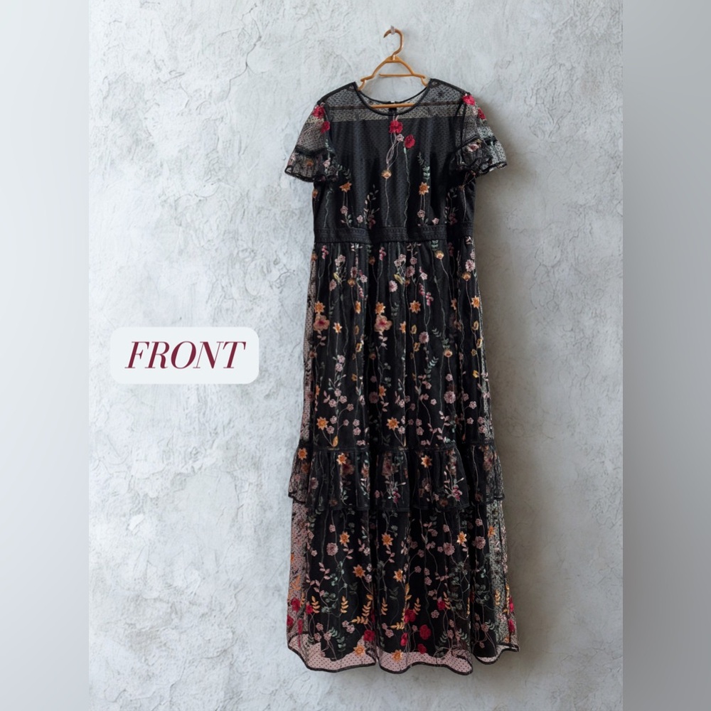 Monique Lhuillier Embroidered Floral Gown